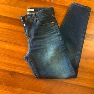 501 Levi wedgie jeans NWT